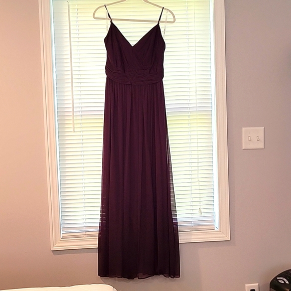David's Bridal bridemaid dress in plum, size 8 - Picture 1 of 5